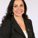 Obrigado Prof.a Flávia Cabral pelo envio de congratulações ao Pazeando